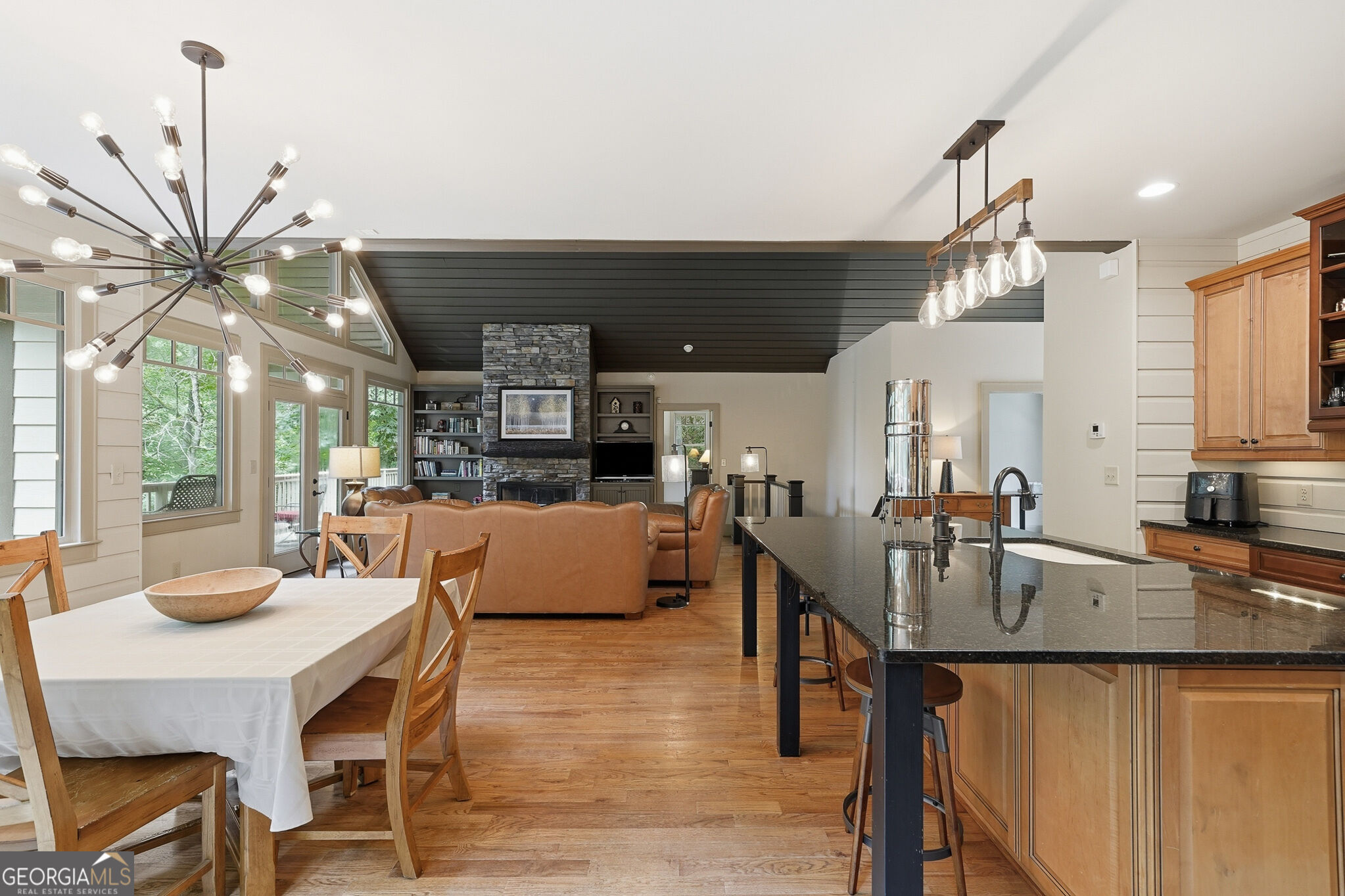1117 Rambling Road Property Photo 44