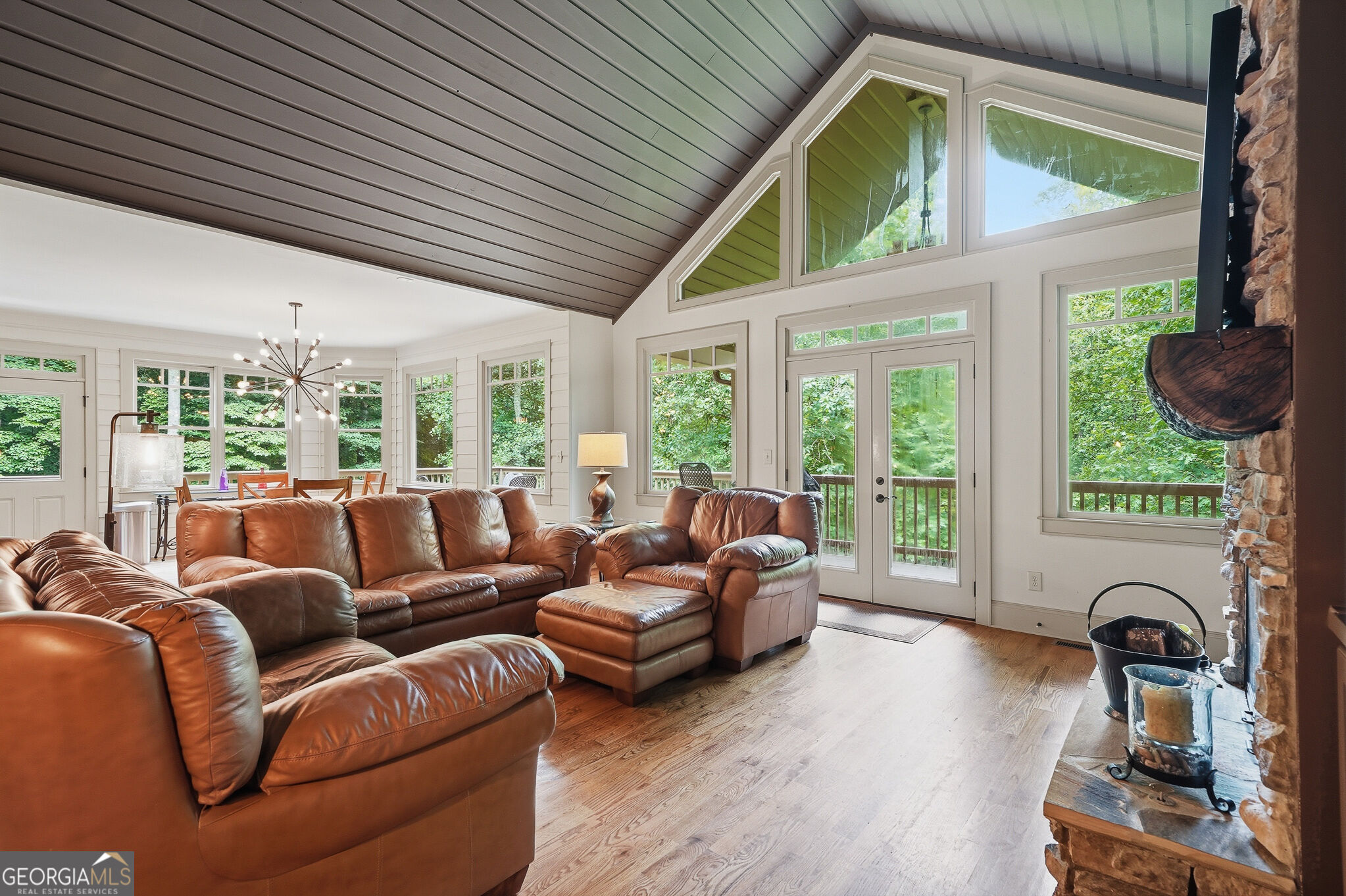 1117 Rambling Road Property Photo 45