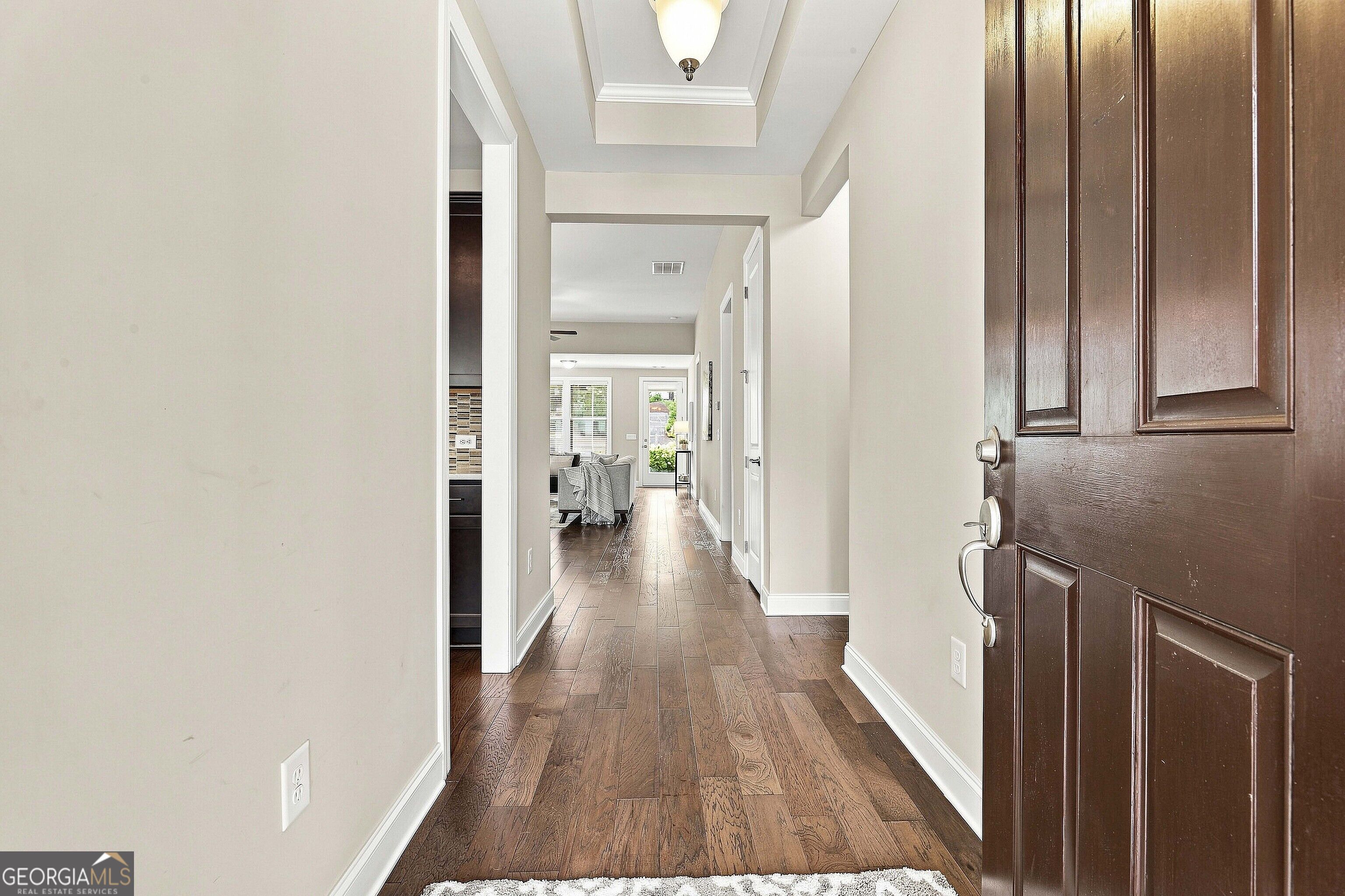 222 Silver Maple Court Property Photo 6