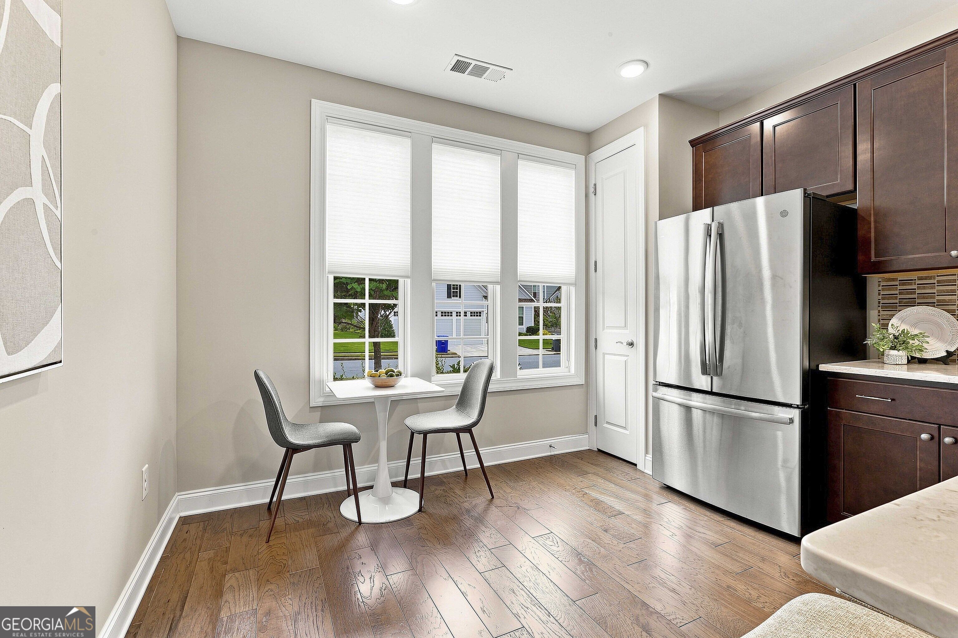 222 Silver Maple Court Property Photo 10