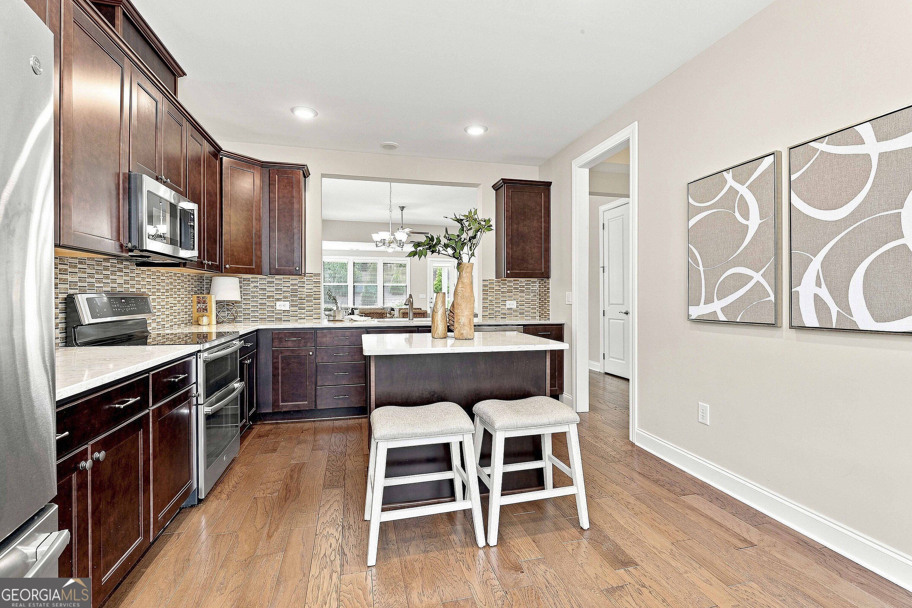 222 Silver Maple Court Property Photo 13