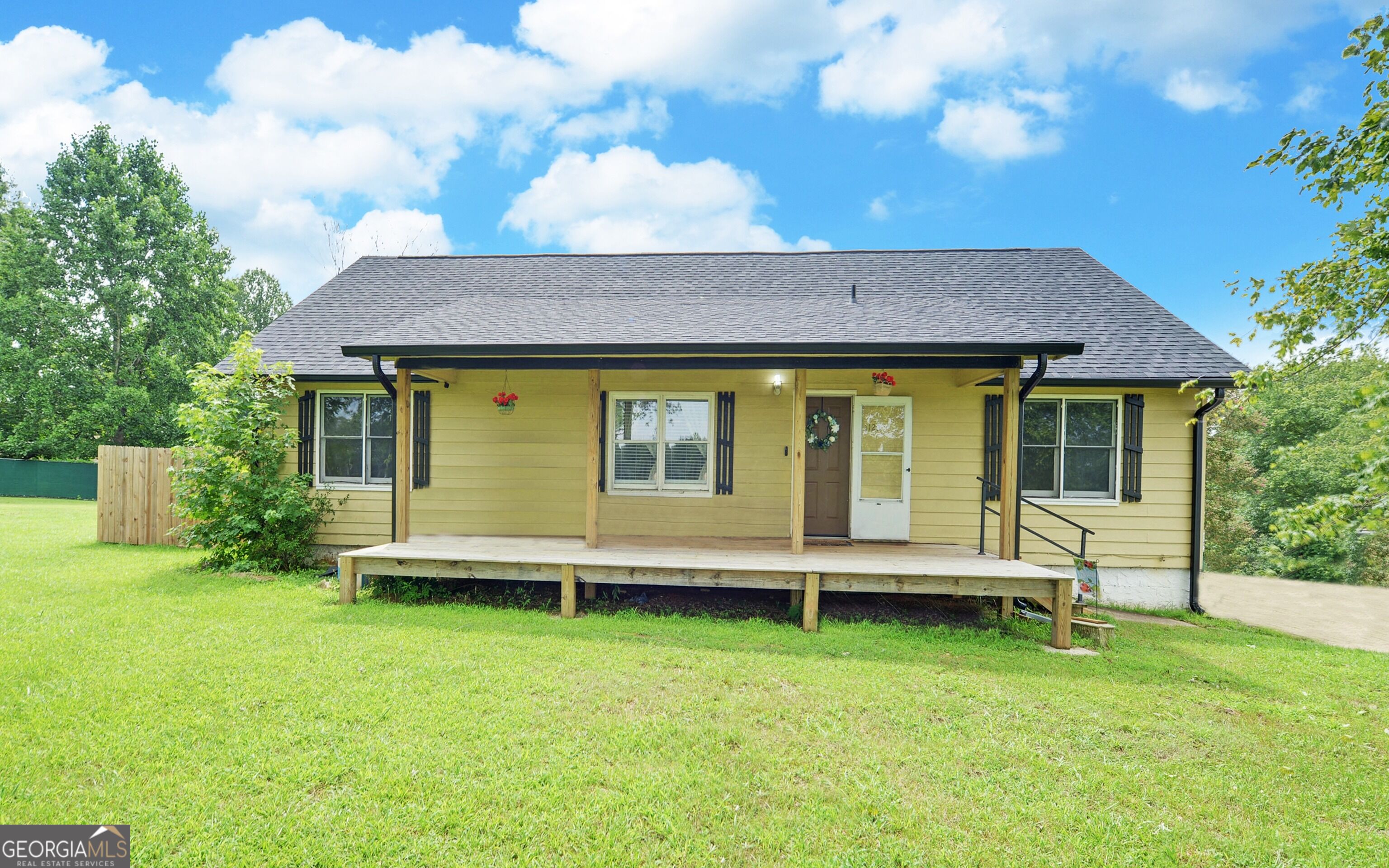 1120 Blair Road Property Photo 1