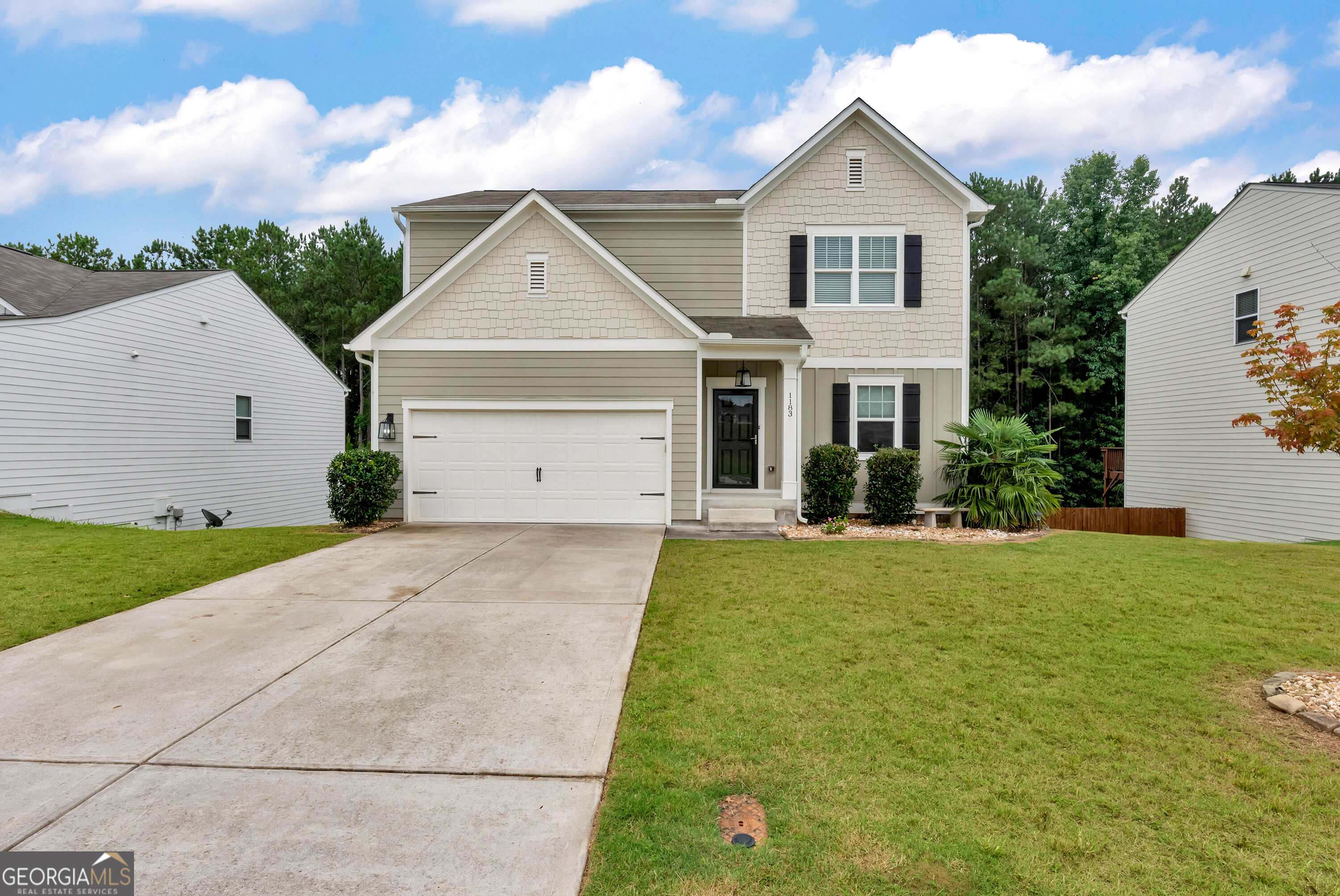 1183 Hudson Court Property Photo 2