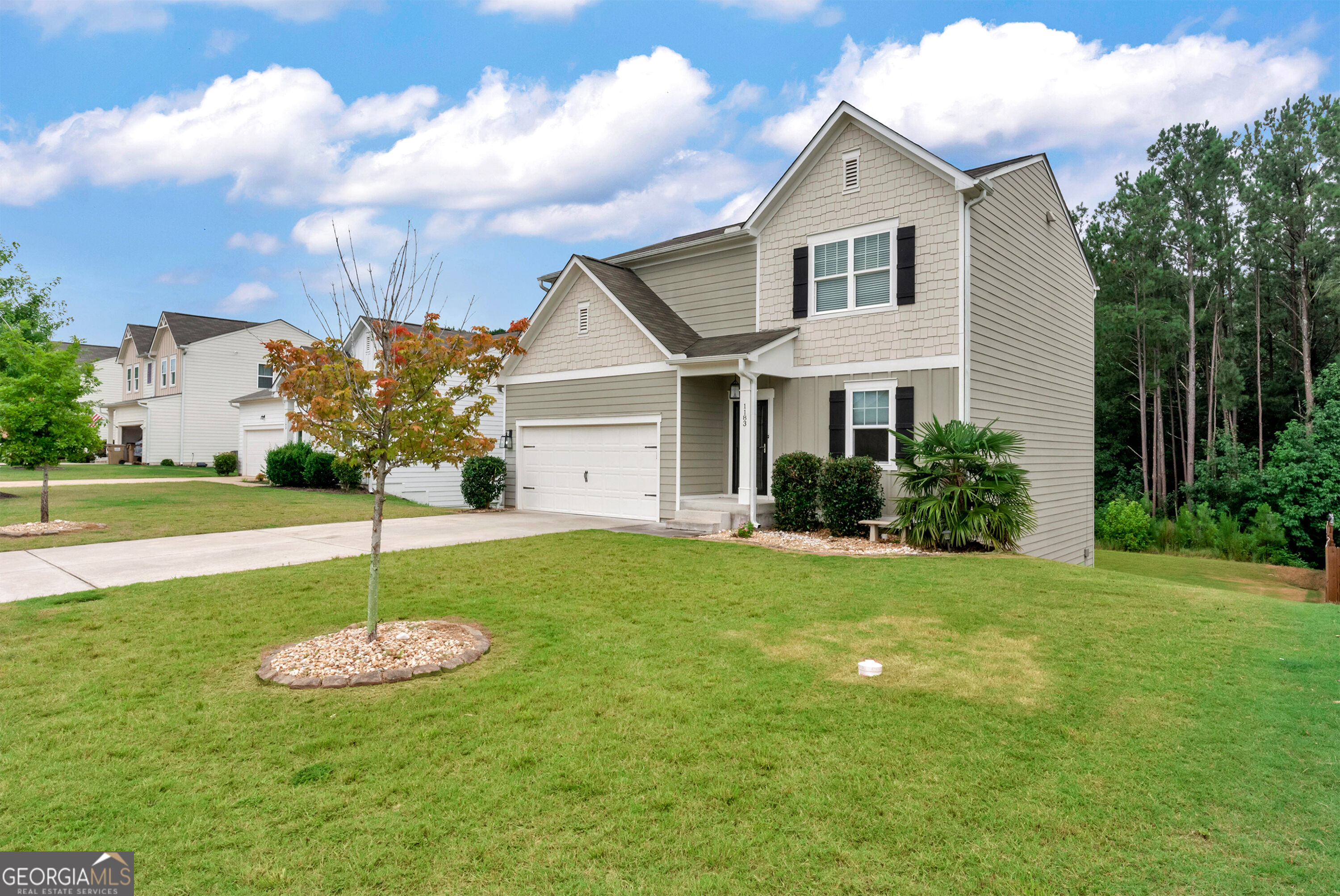 1183 Hudson Court Property Photo 3