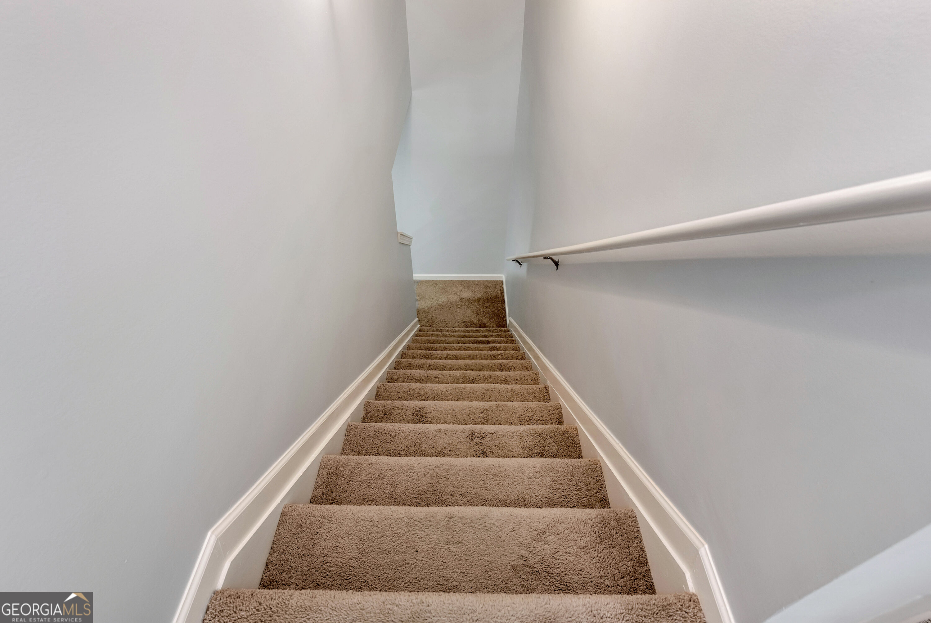 1183 Hudson Court Property Photo 29
