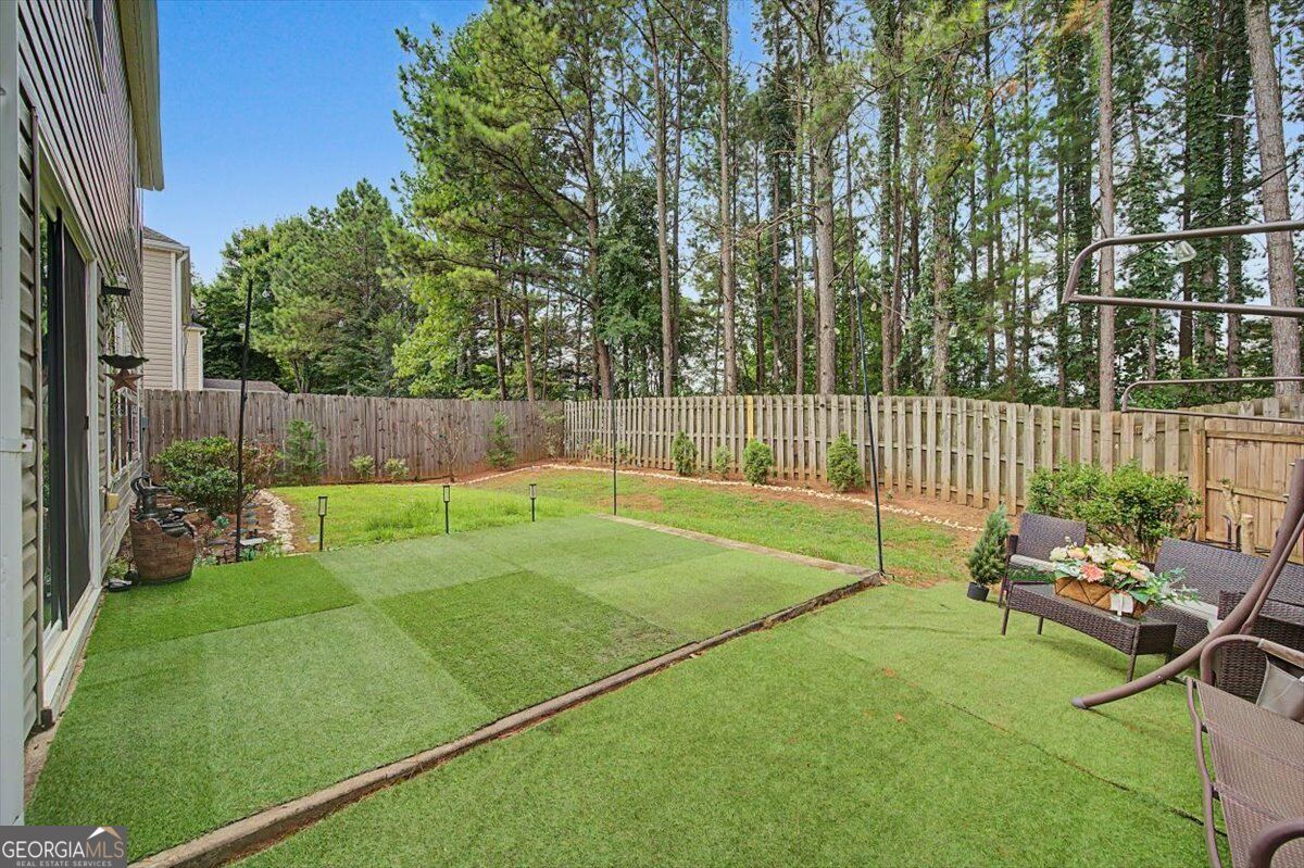 111 Village Trace Property Photo 34