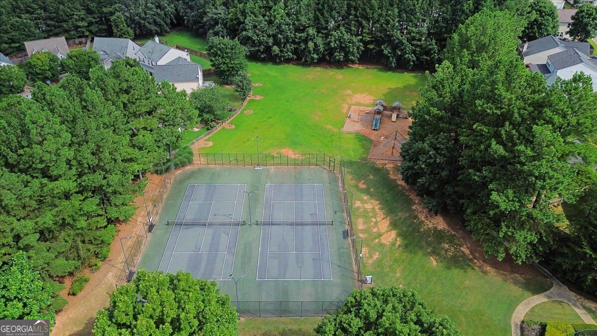 111 Village Trace Property Photo 43