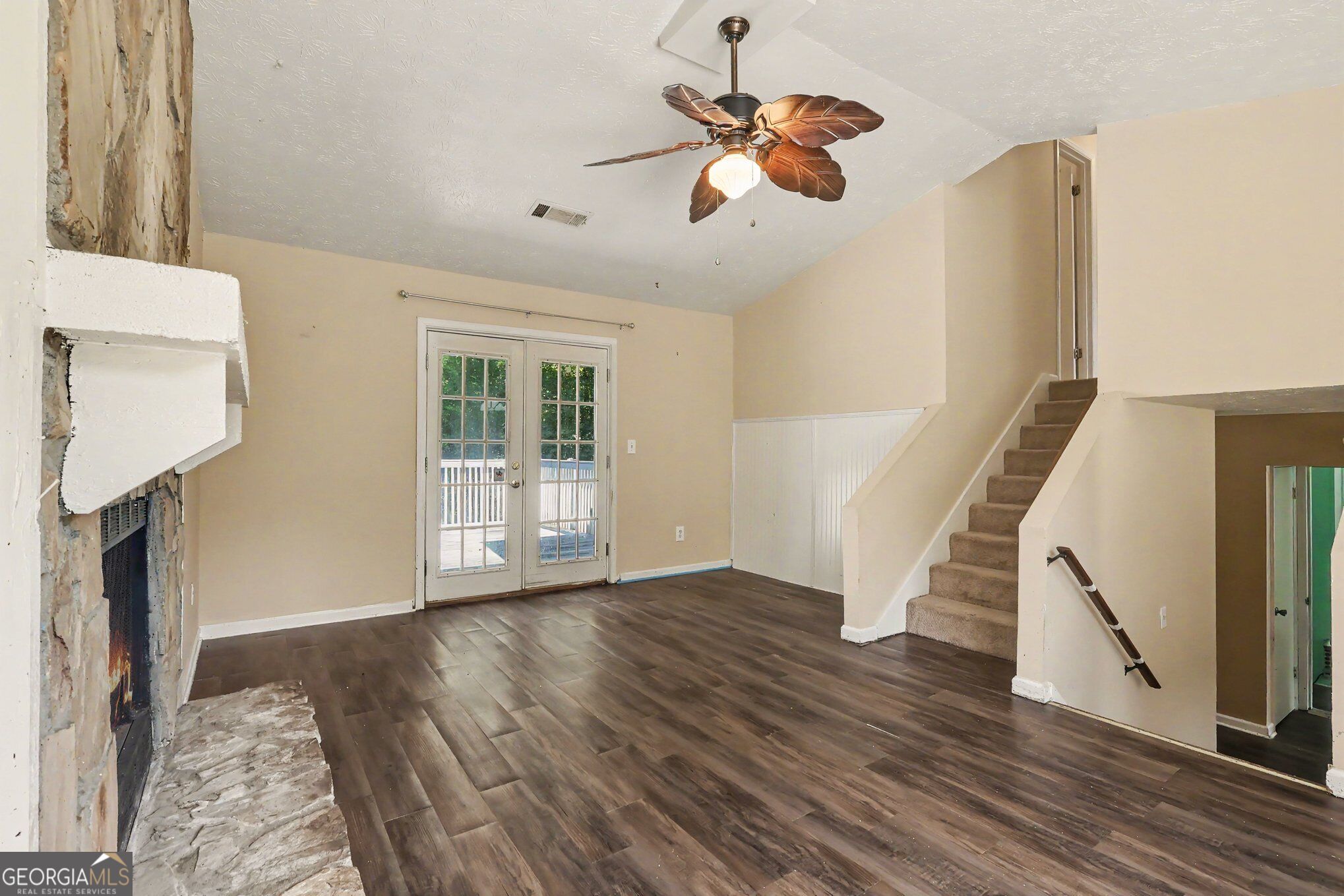 655 Harvard Drive Nw Property Photo 5