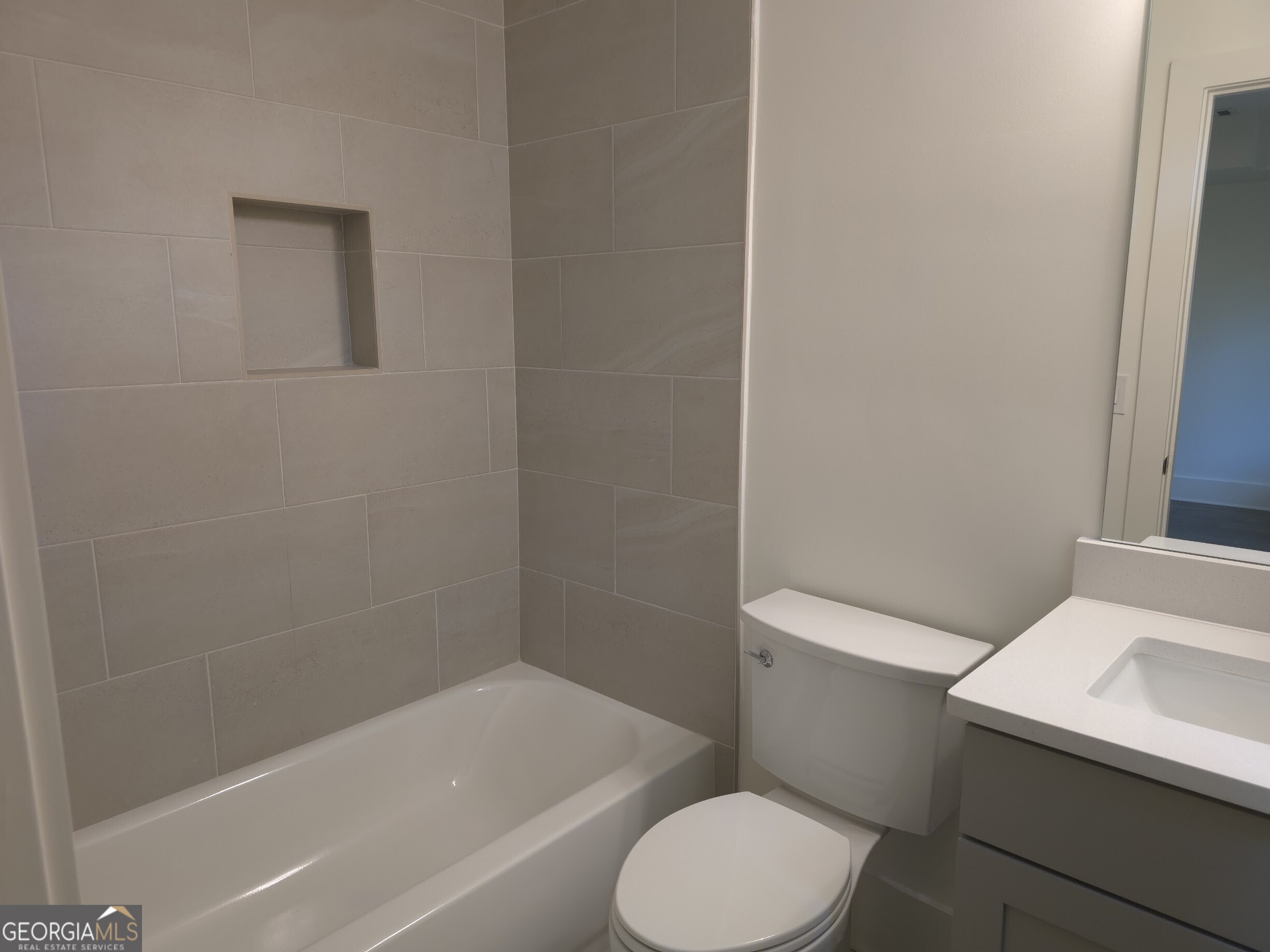 428 Cedar Dust Drive Property Photo 8