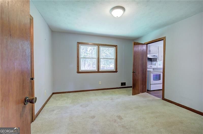 7 West Drive Property Photo 26