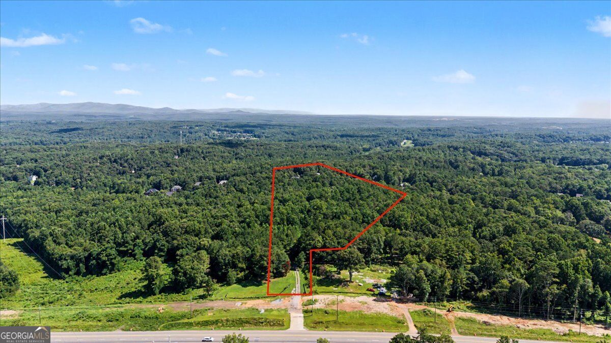 10589 Cumming Highway Property Photo 13