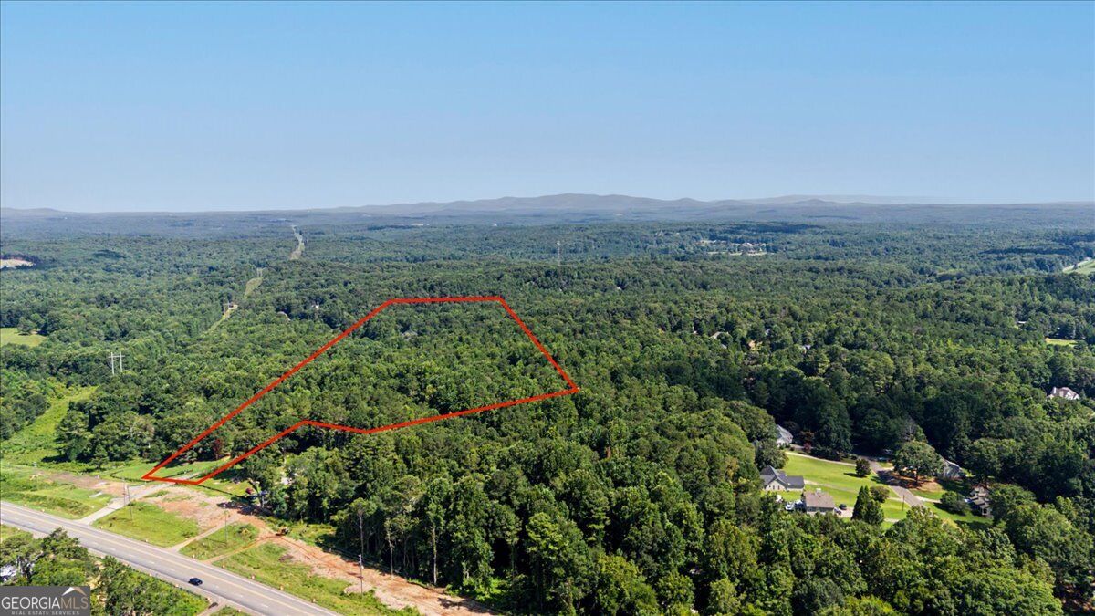 10589 Cumming Highway Property Photo 15