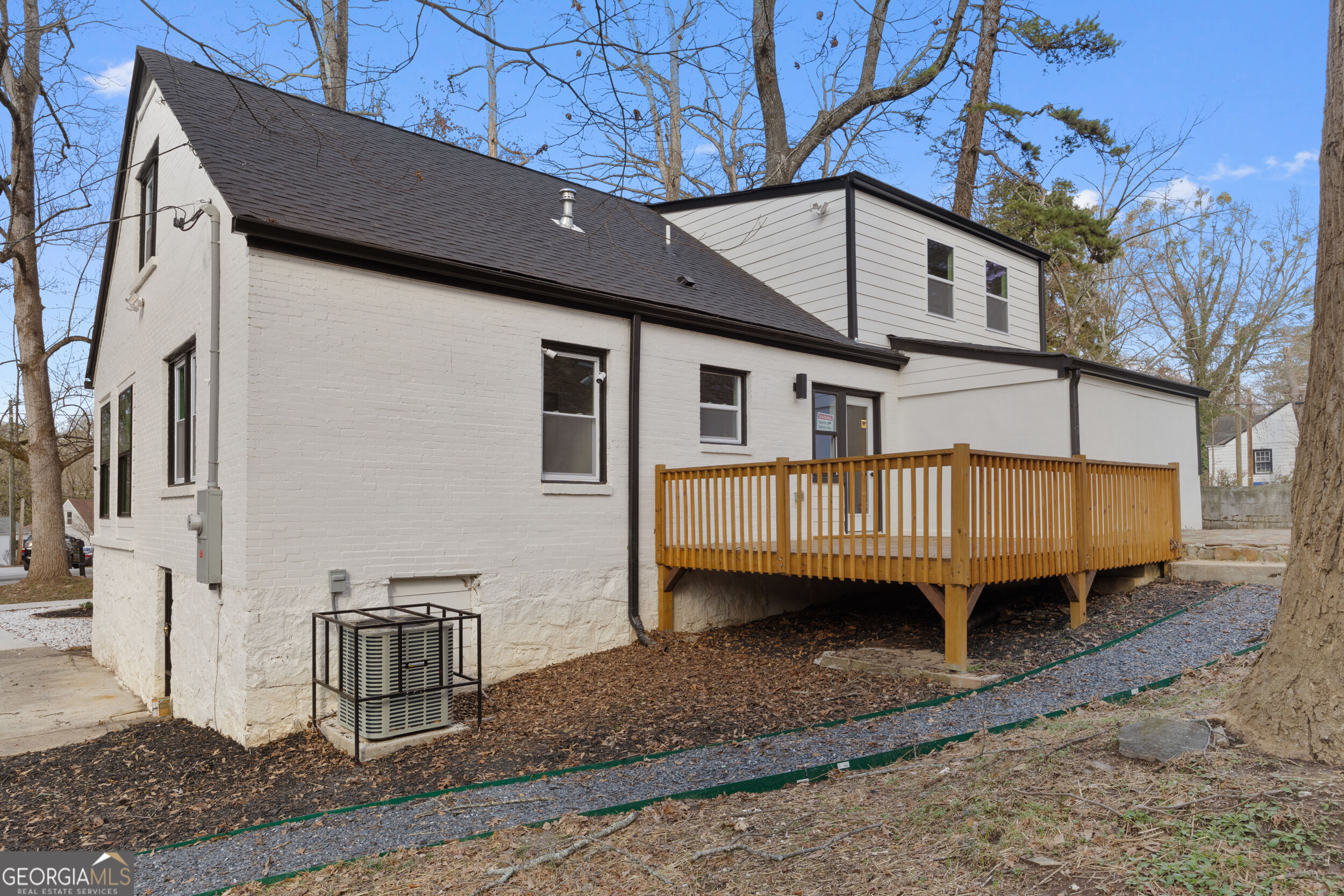 1870 Avone Avenue Property Photo 41