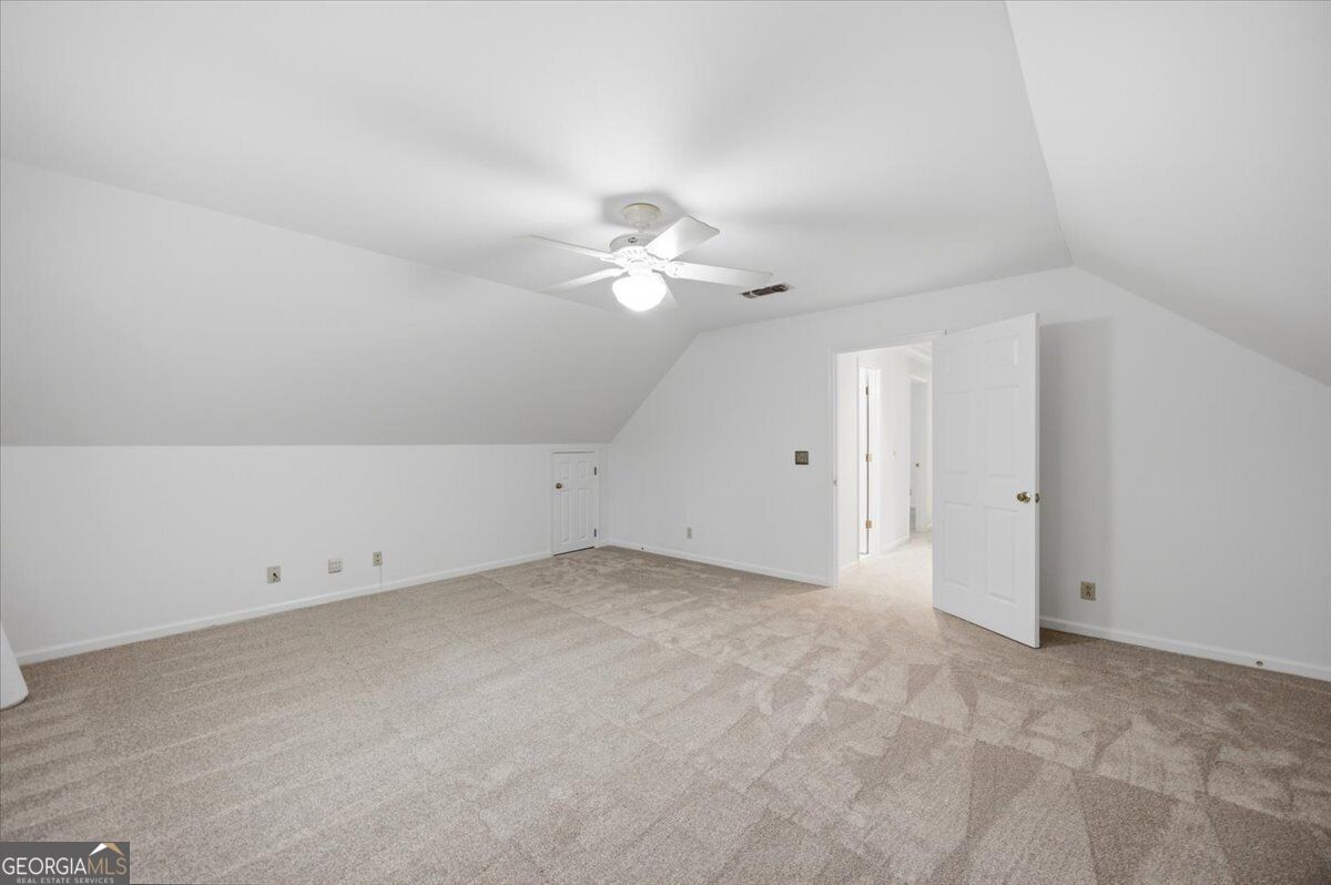 118 Troon Way Property Photo 32