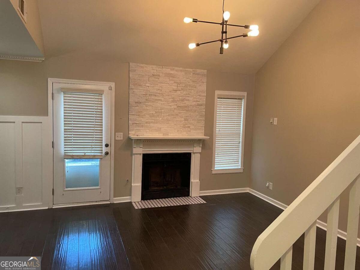 1524 Planters Ridge Lane Property Photo 4