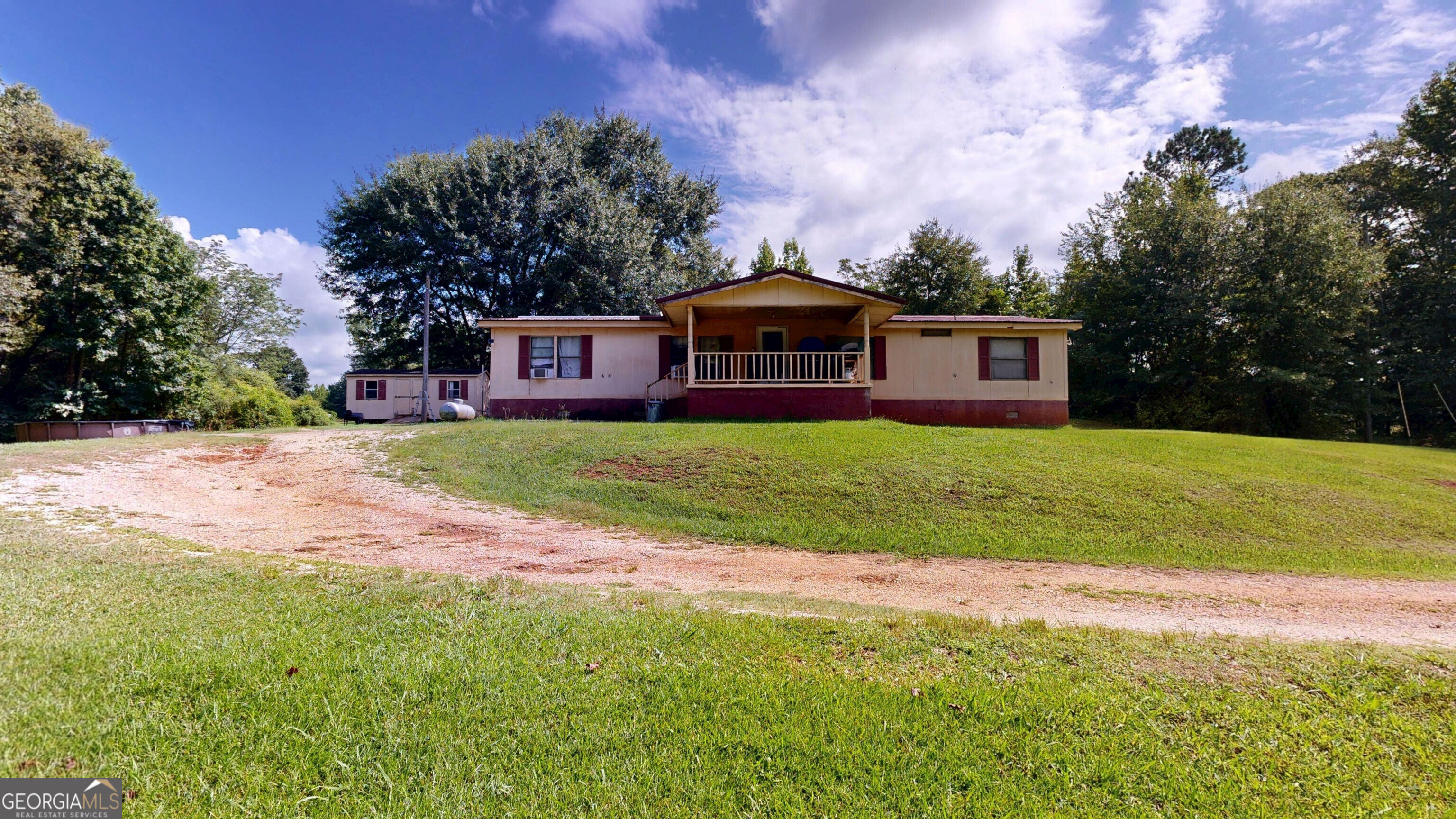 93727 Highway 9 Property Photo 1