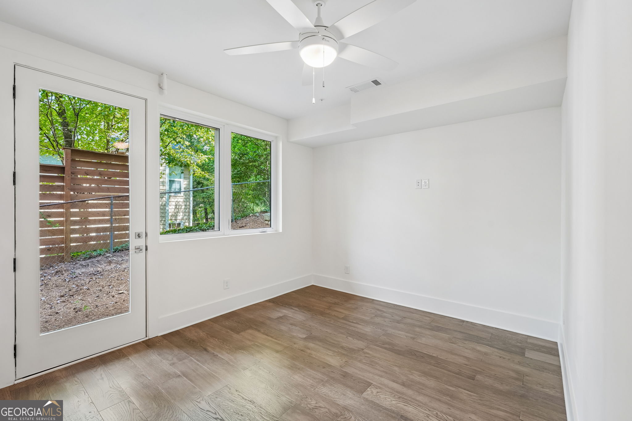430 Cedar Dust Drive Property Photo 7