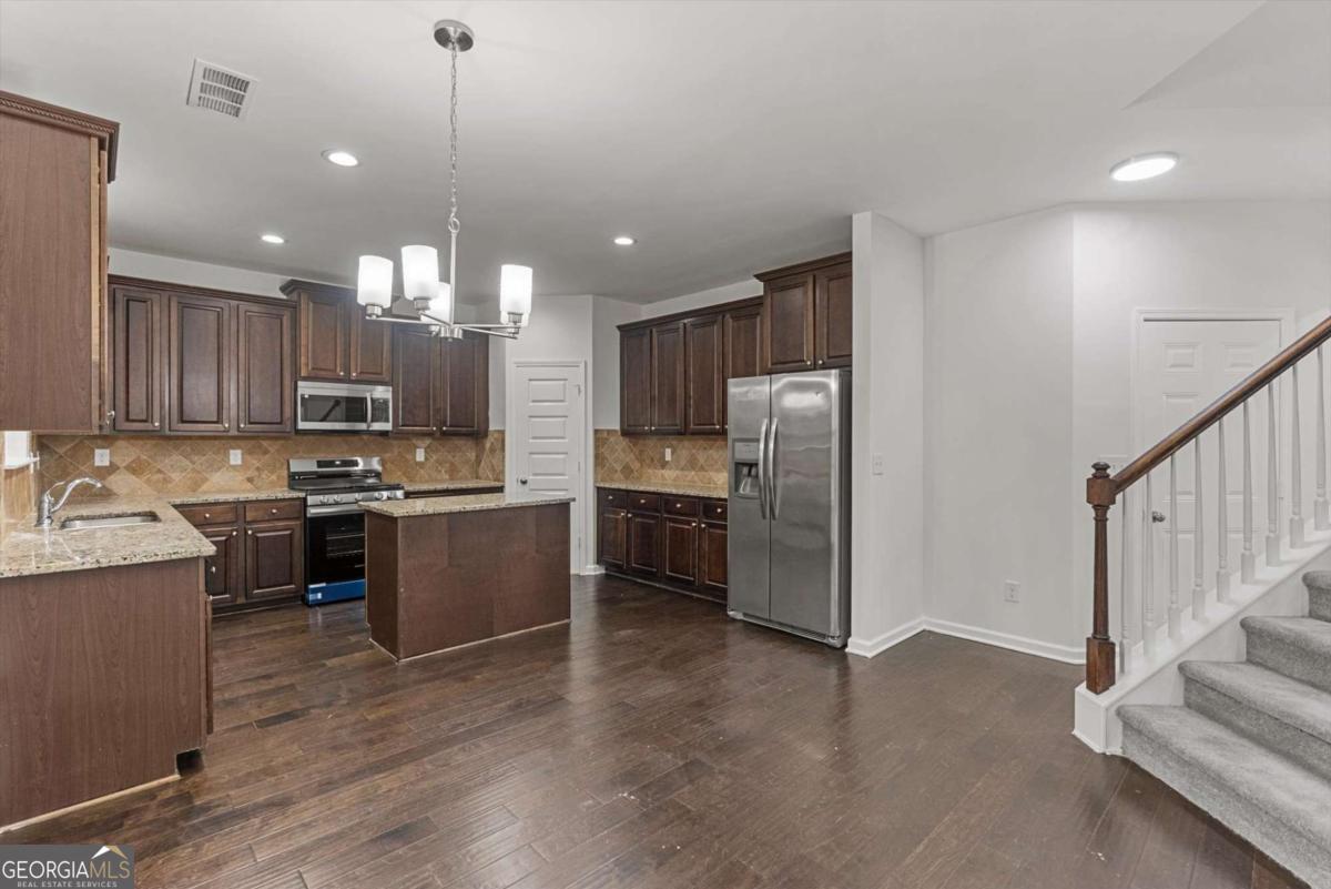 3805 Beaver Swamp Road Property Photo 10