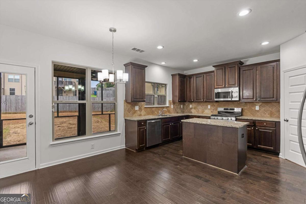 3805 Beaver Swamp Road Property Photo 11