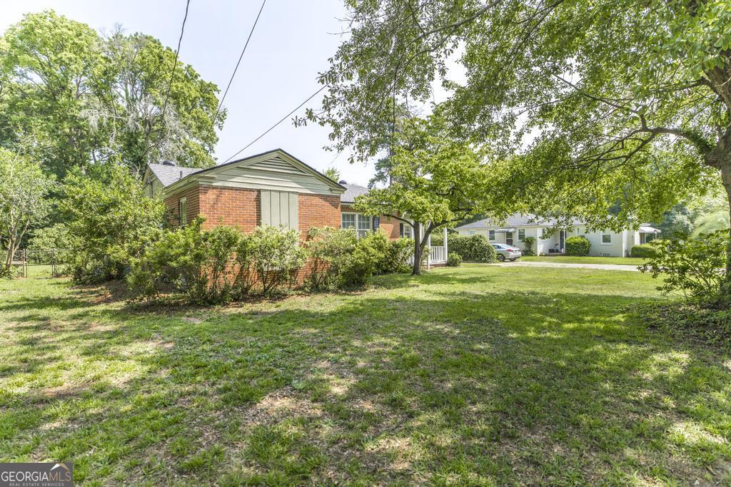 2235 Elmridge Drive Property Photo 2