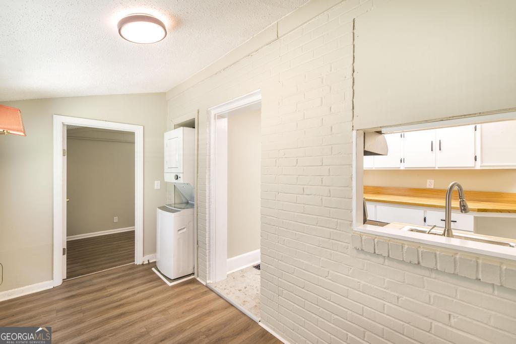 2235 Elmridge Drive Property Photo 16