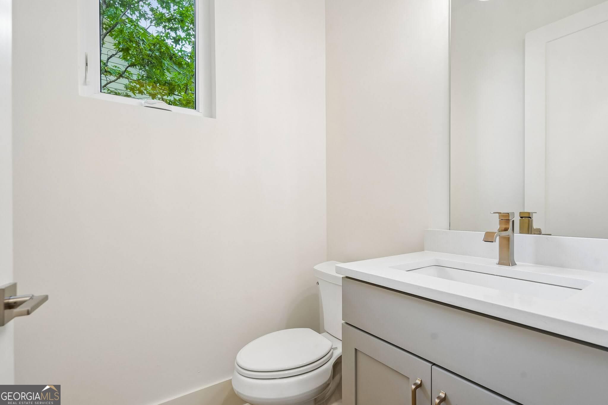 420 Cedar Dust Drive Property Photo 16