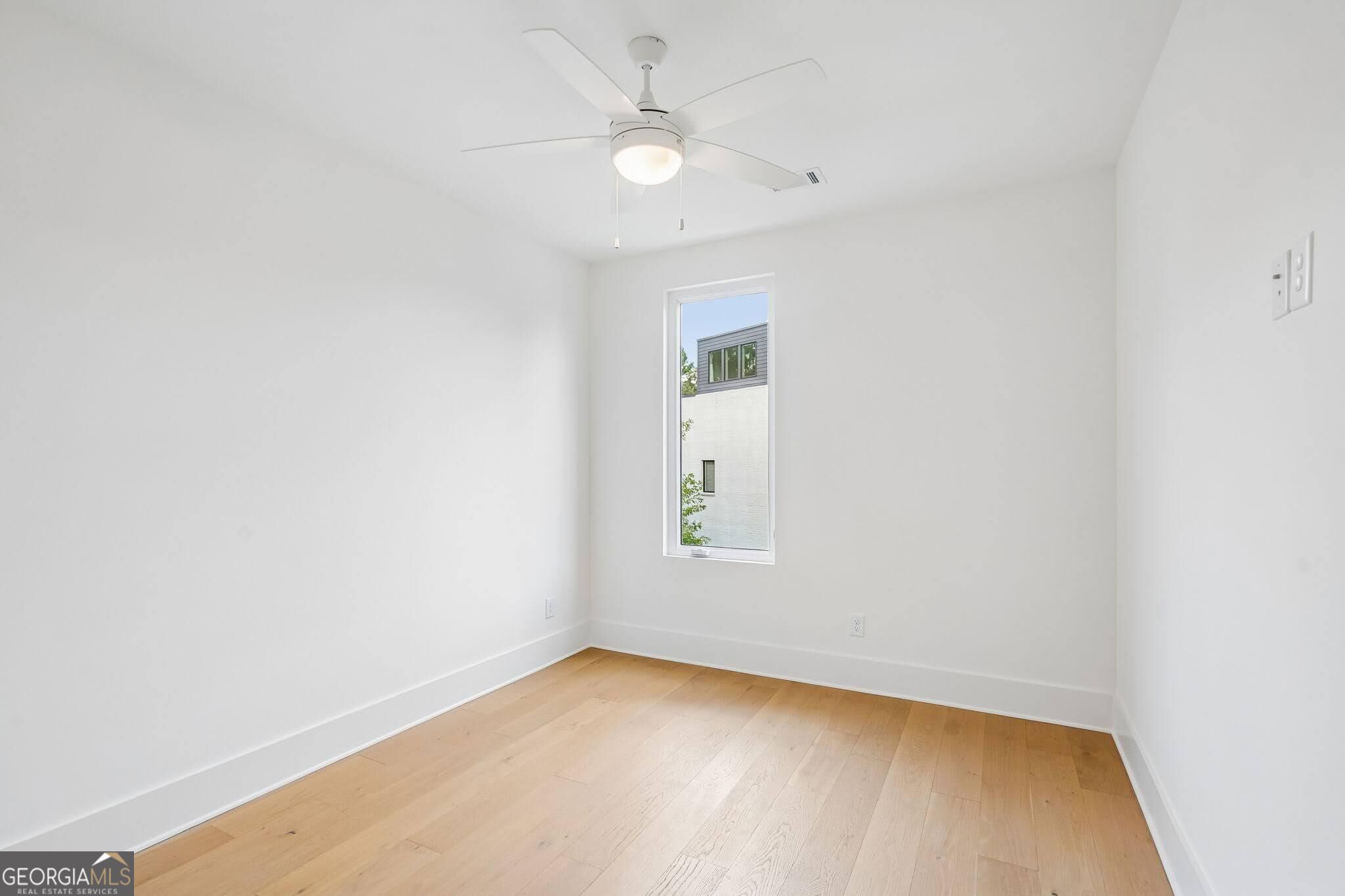 420 Cedar Dust Drive Property Photo 28