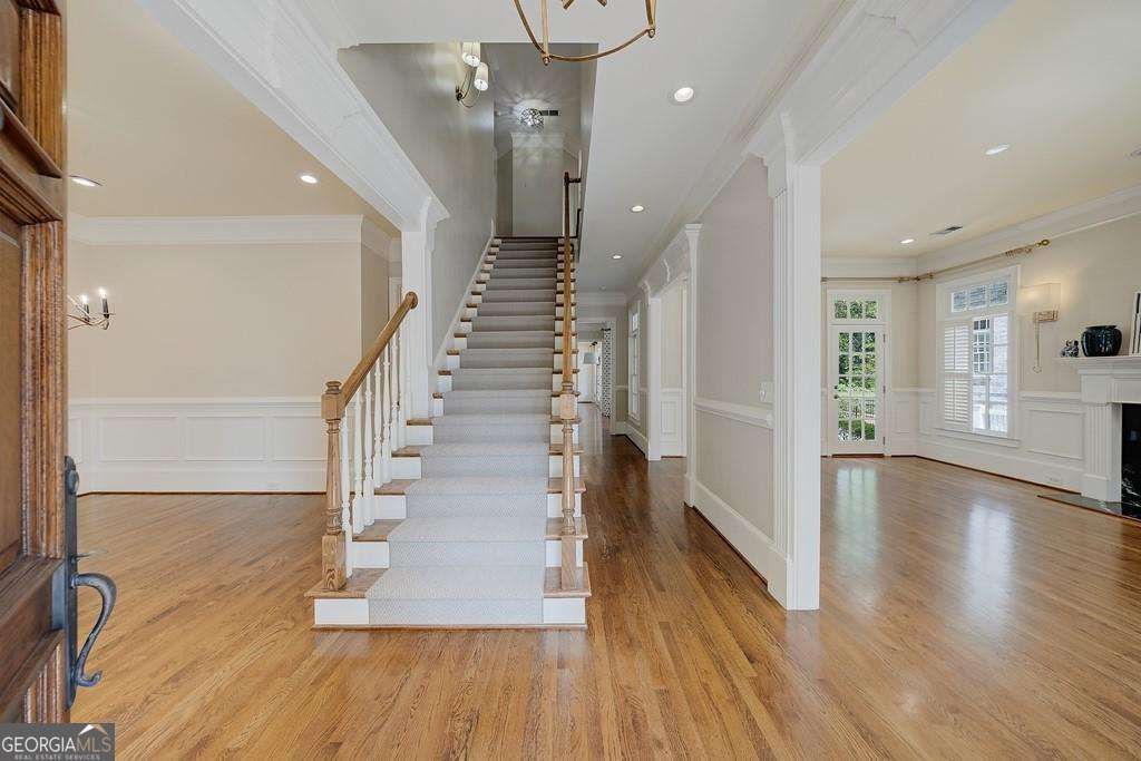 3014 Greendale Drive Nw Property Photo 3
