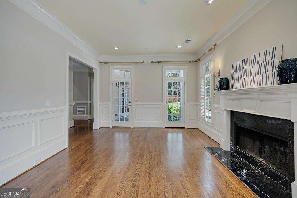 3014 Greendale Drive Nw Property Photo 7