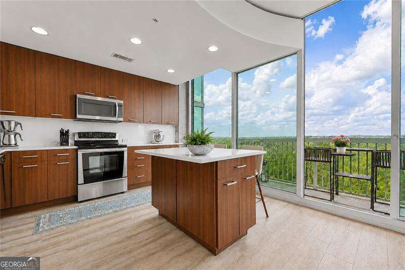 3300 Windy Ridge Parkway Se # 1007 Property Photo 6