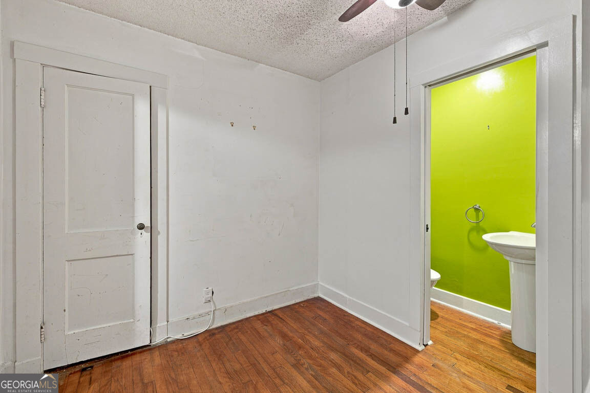 1222 Pine Avenue Property Photo 13