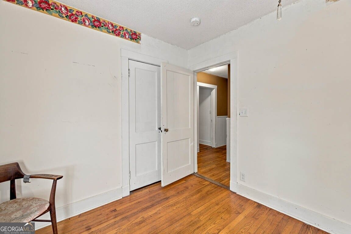 1222 Pine Avenue Property Photo 18