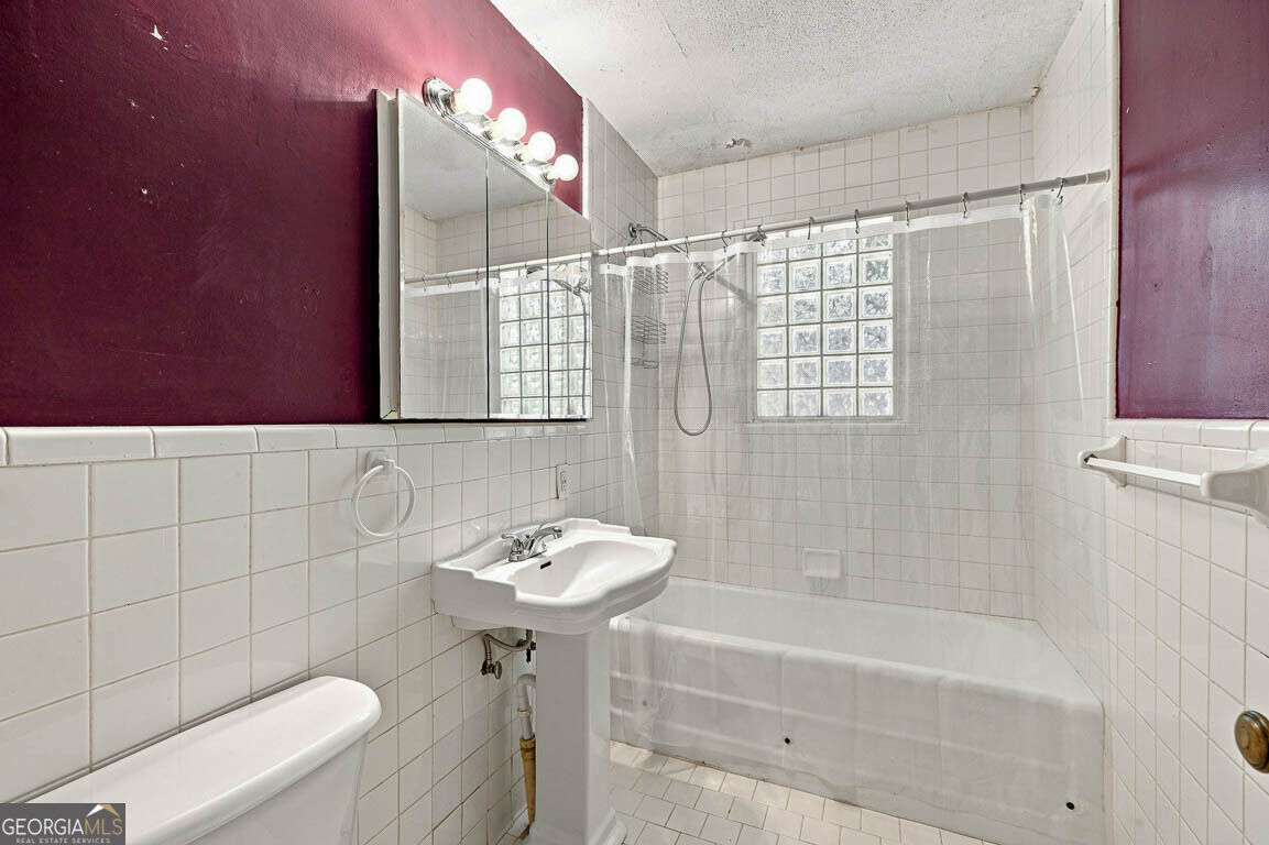 1222 Pine Avenue Property Photo 19