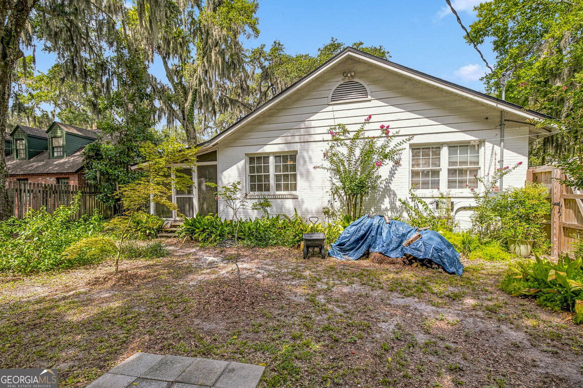 1222 Pine Avenue Property Photo 27