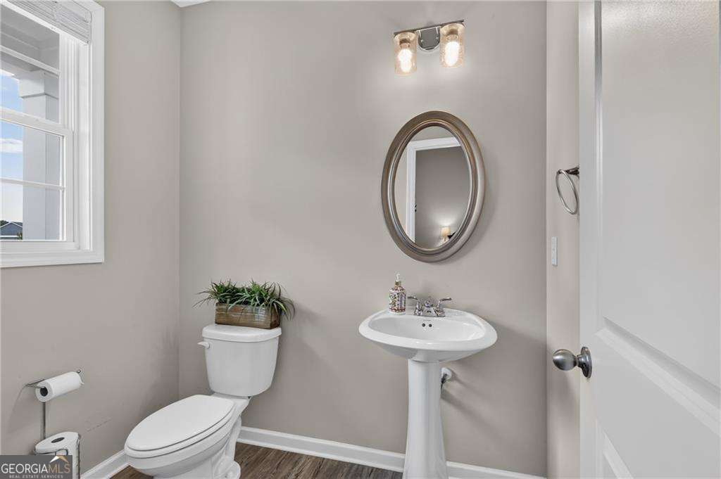 415 Creekstone Drive Property Photo 4