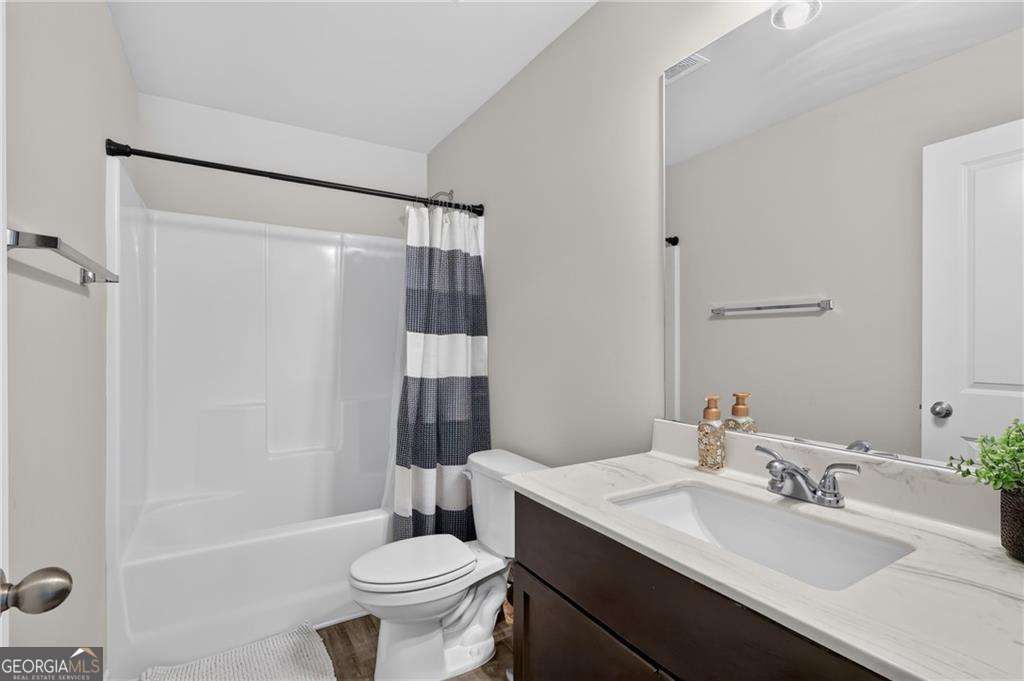 415 Creekstone Drive Property Photo 25