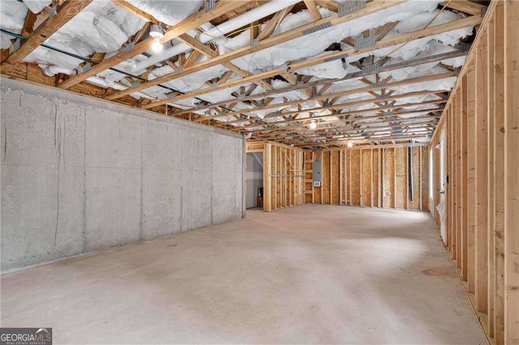415 Creekstone Drive Property Photo 30
