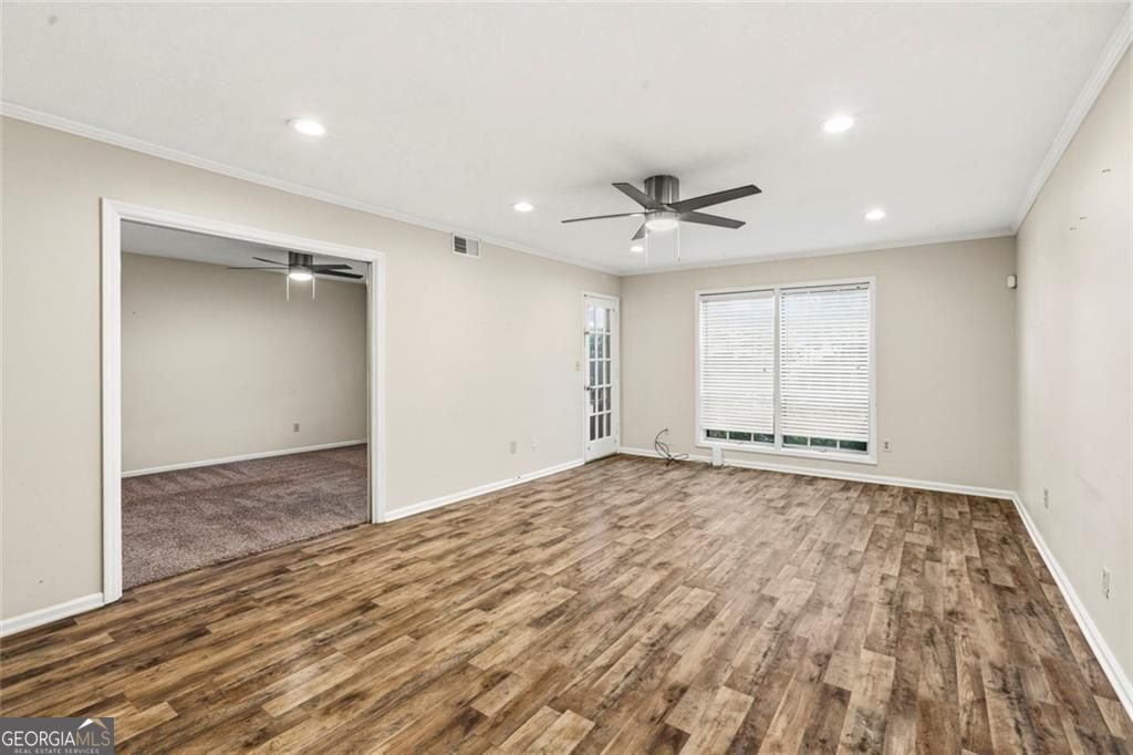 6851 Roswell Road # 15 Property Photo 4
