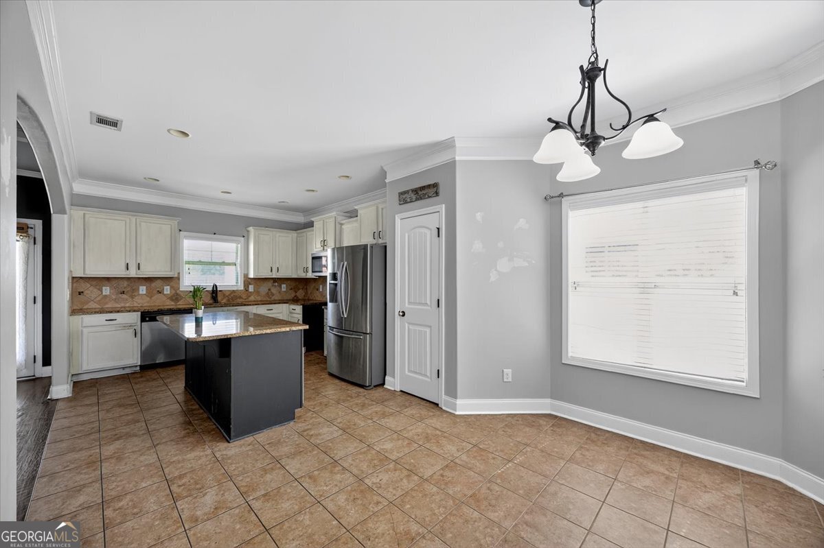 113 Rosales Drive Property Photo 12