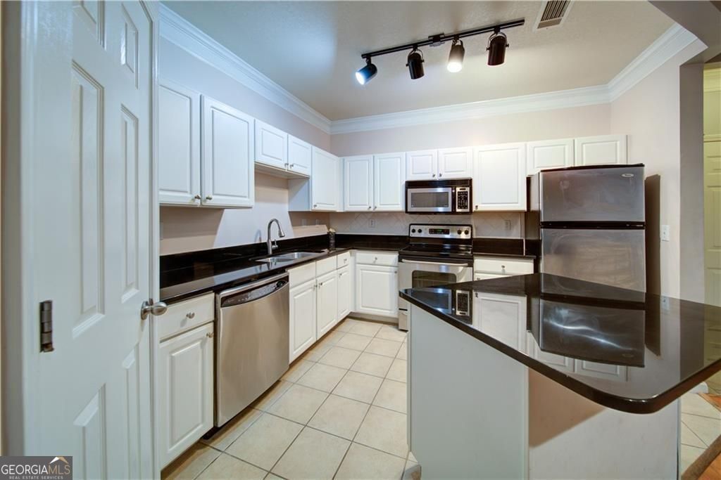 1850 Cotillion Drive # 3322 Property Photo 6