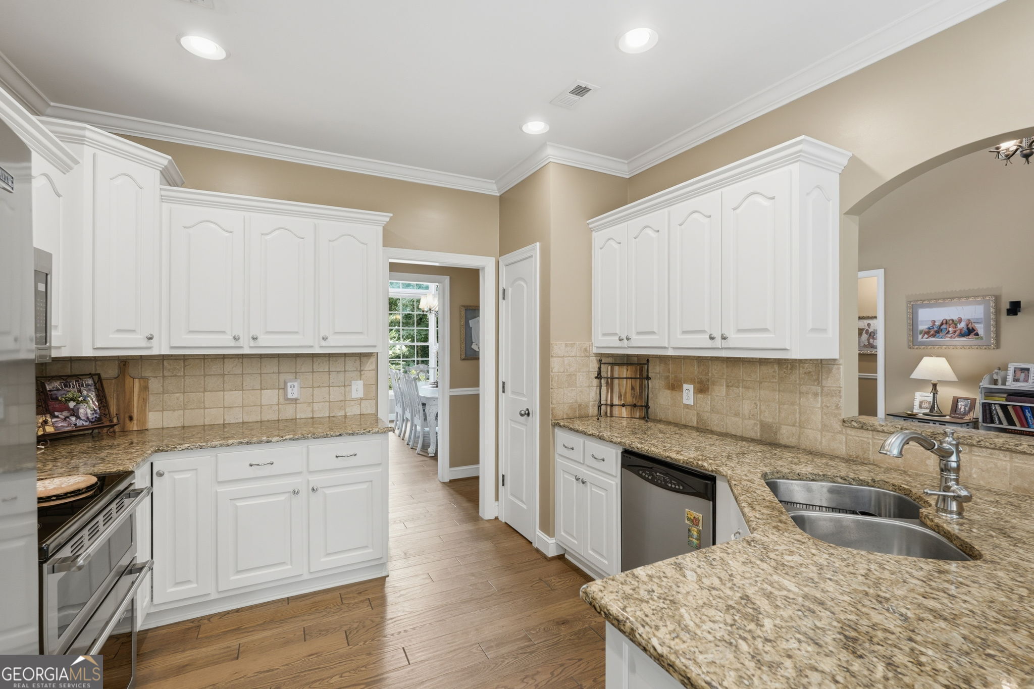 8665 Bay Drive Property Photo 17