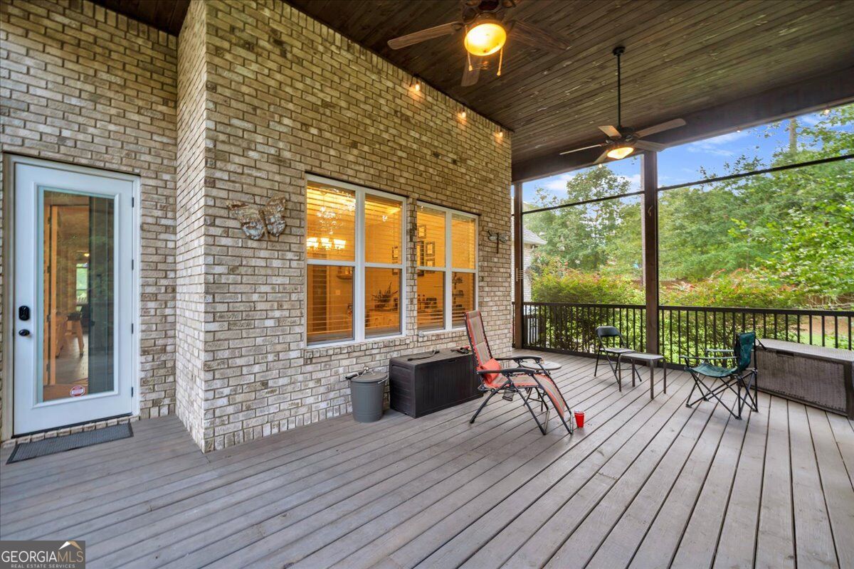 223 Yale Circle Property Photo 58