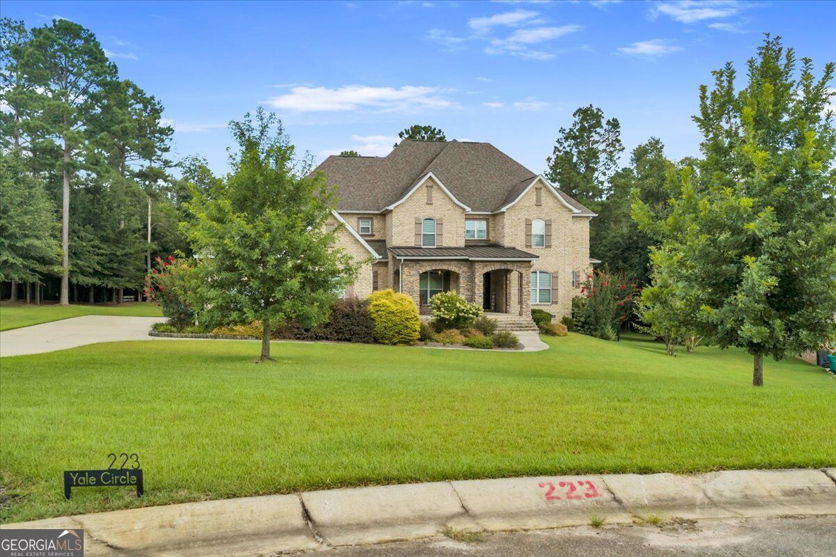 223 Yale Circle Property Photo 65