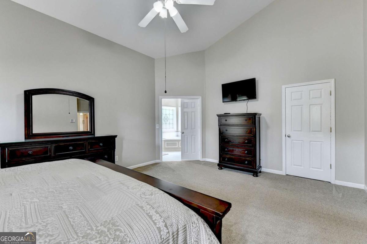 3781 Devenwood Way Property Photo 17