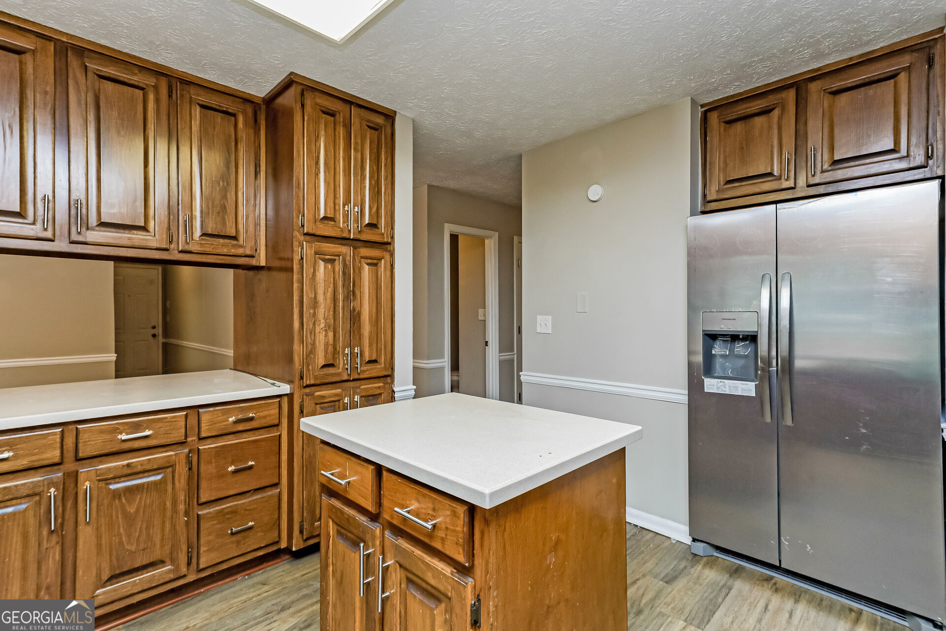 8183 Silver Oaks Court Property Photo 8