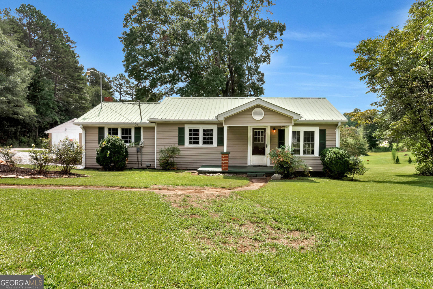 1707 Buena Vista Drive Property Photo 1