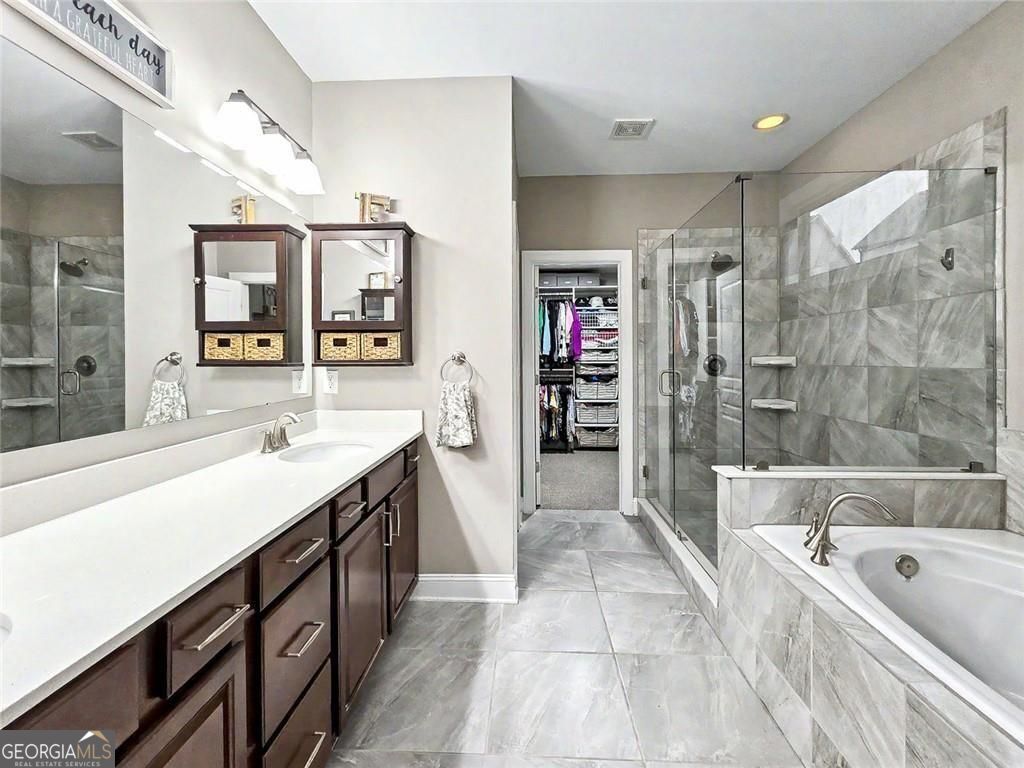 405 Aristides Way Property Photo 17