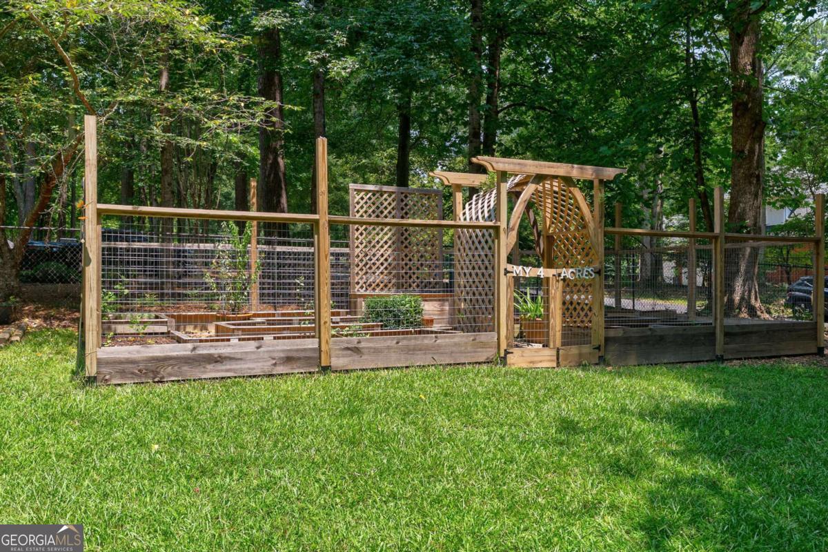 152 Thornhill Drive Property Photo 48