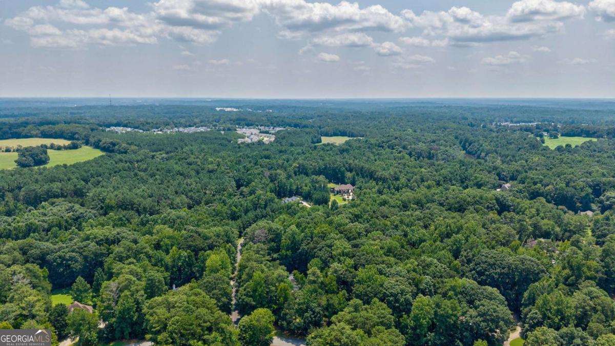 152 Thornhill Drive Property Photo 58