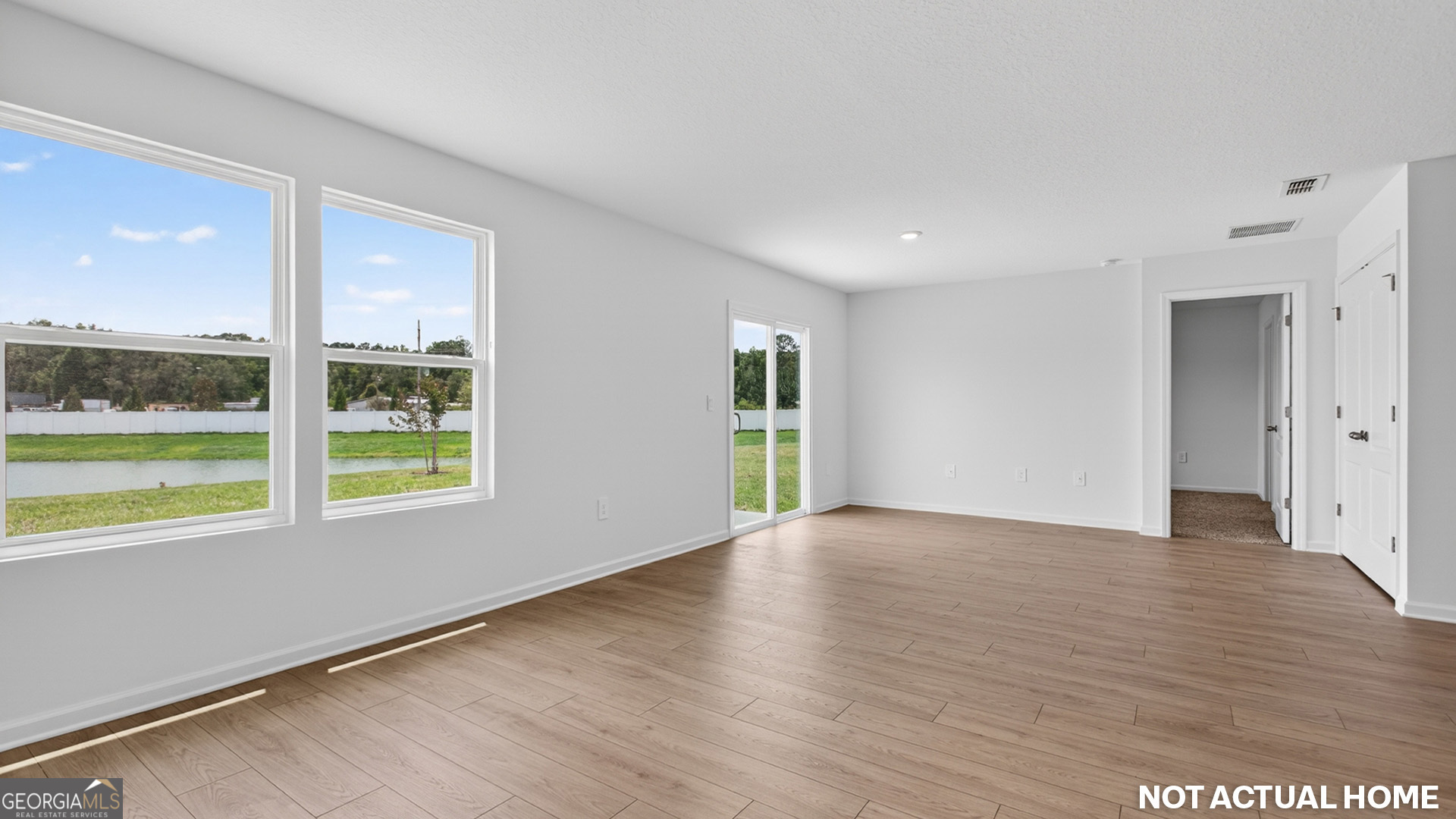 107 Canopy Crossing Property Photo 15